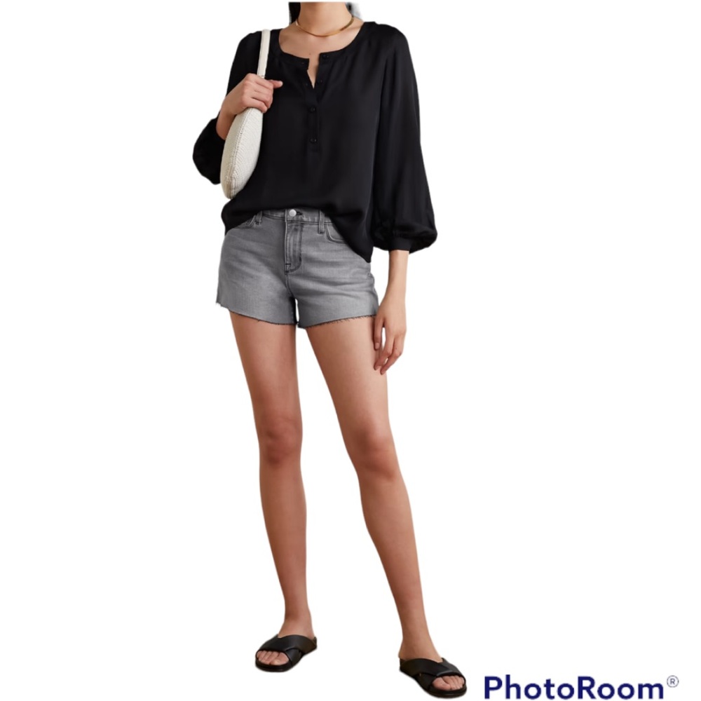 NEW L’AGENCE Audrey Mid-Rise Jean Shorts in Misty Grey Size 28